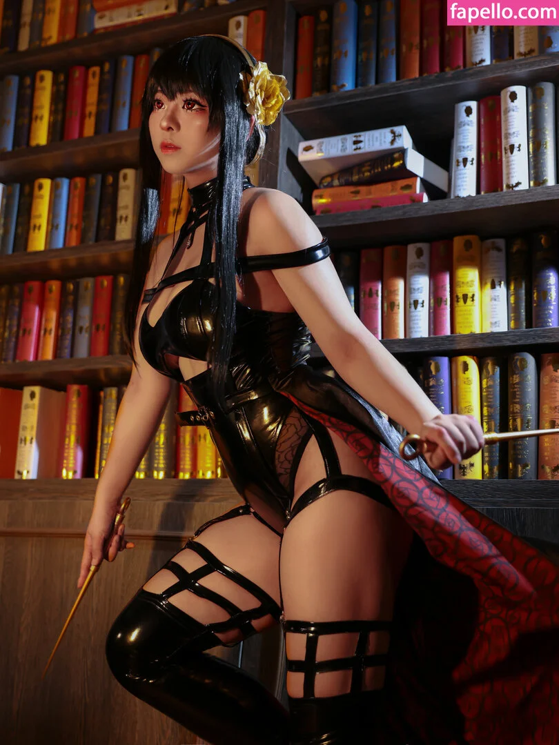 Rithe Cosplay / hellyrite / ritheania.c Onlyfans Photo Gallery 