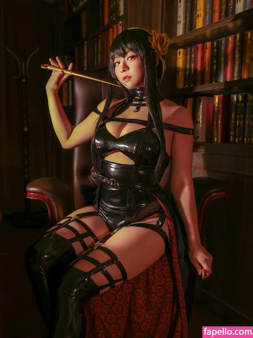 Rithe Cosplay / hellyrite / ritheania.c Onlyfans Photo Gallery 