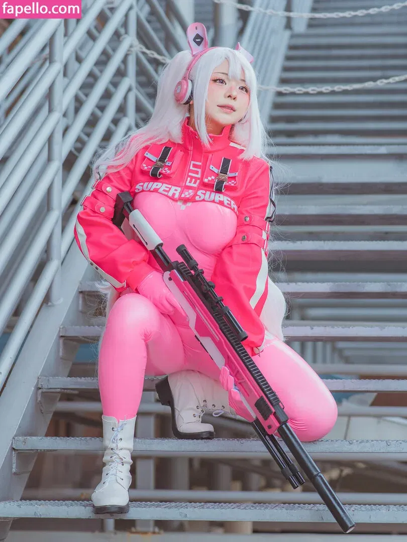 Rithe Cosplay / hellyrite / ritheania.c Onlyfans Photo Gallery 