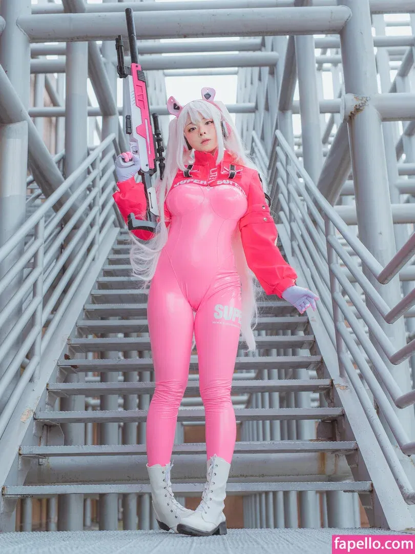 Rithe Cosplay / hellyrite / ritheania.c Onlyfans Photo Gallery 