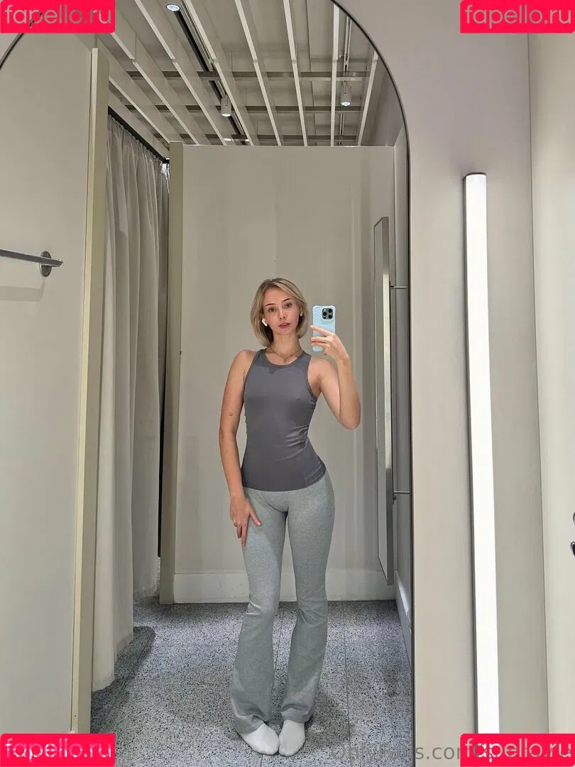 Supravie / supraviee Onlyfans Photo Gallery 