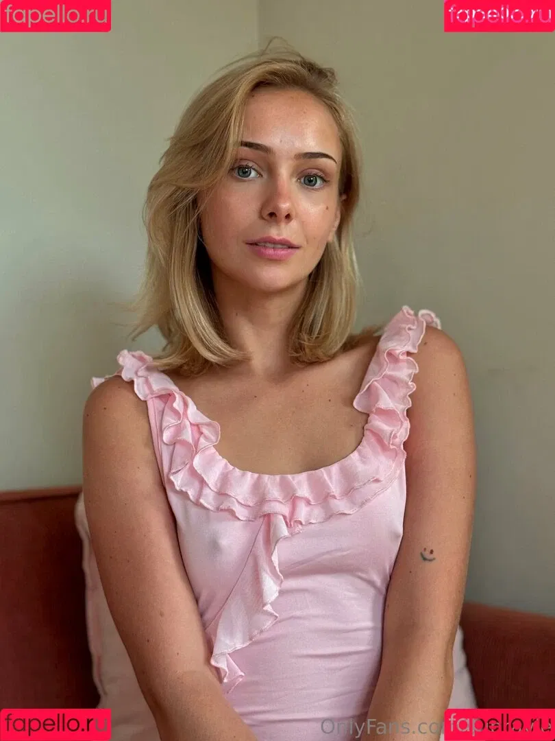 Supravie / supraviee Onlyfans Photo Gallery 