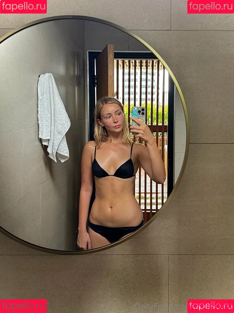 Supravie / supraviee Onlyfans Photo Gallery 