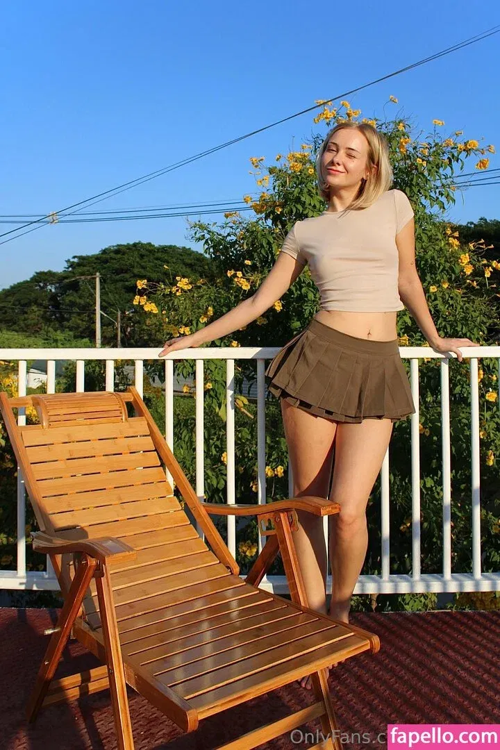 Supravie / supraviee Onlyfans Photo Gallery 