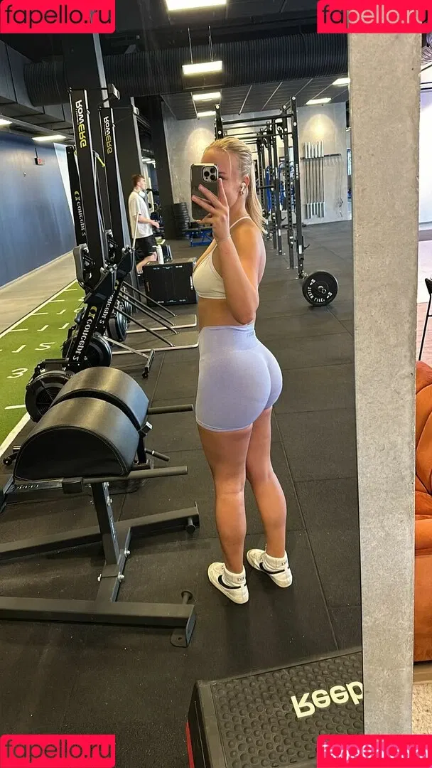 Cecilie Hoyer / cecilie_hoyer Onlyfans Photo Gallery 