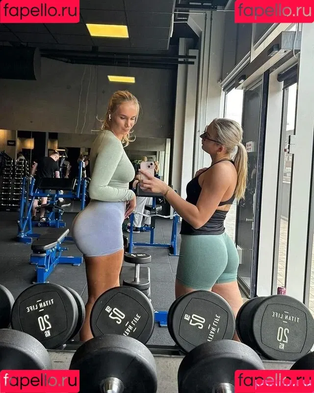 Cecilie Hoyer / cecilie_hoyer Onlyfans Photo Gallery 