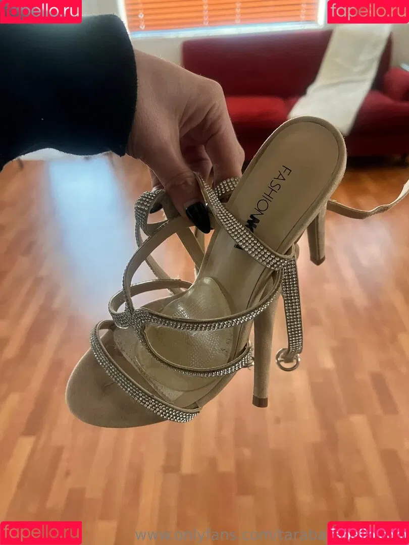 tarababcock / tarababcockfree Onlyfans Photo Gallery 