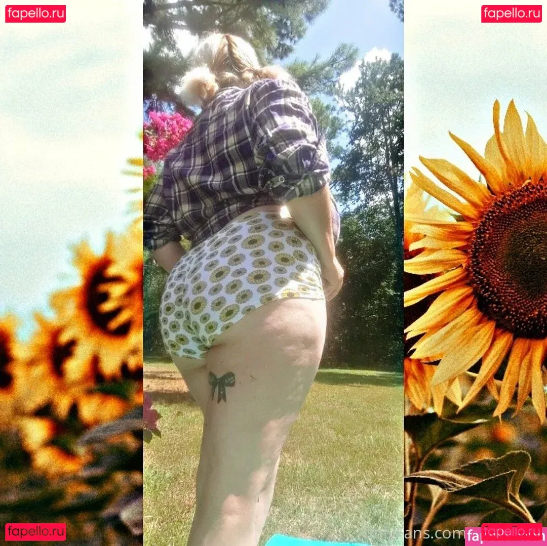 spaceEris Onlyfans Photo Gallery 