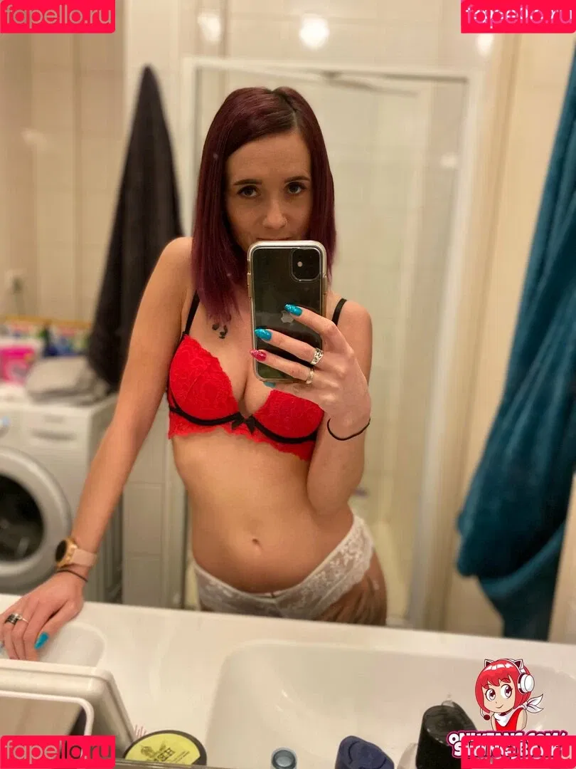 swing__babe / swing_babe Onlyfans Photo Gallery 