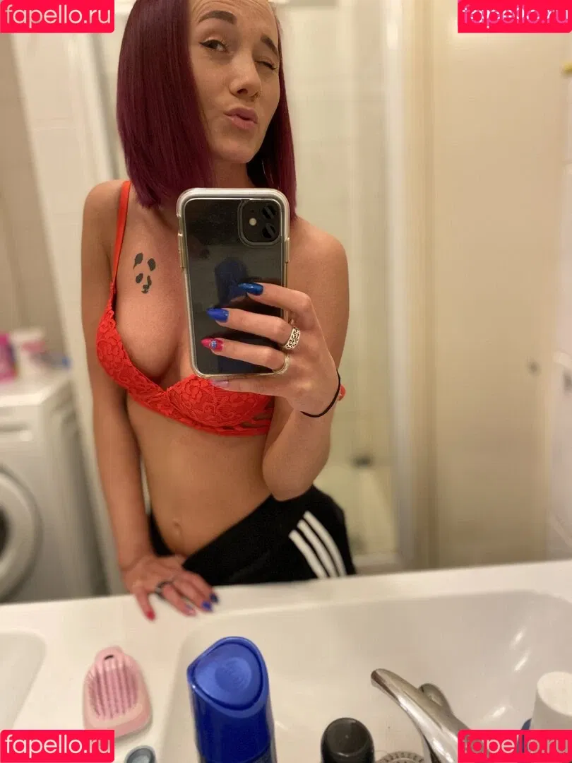 swing__babe / swing_babe Onlyfans Photo Gallery 