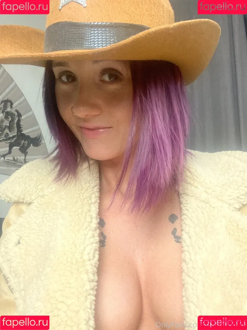 swing__babe / swing_babe Onlyfans Photo Gallery 