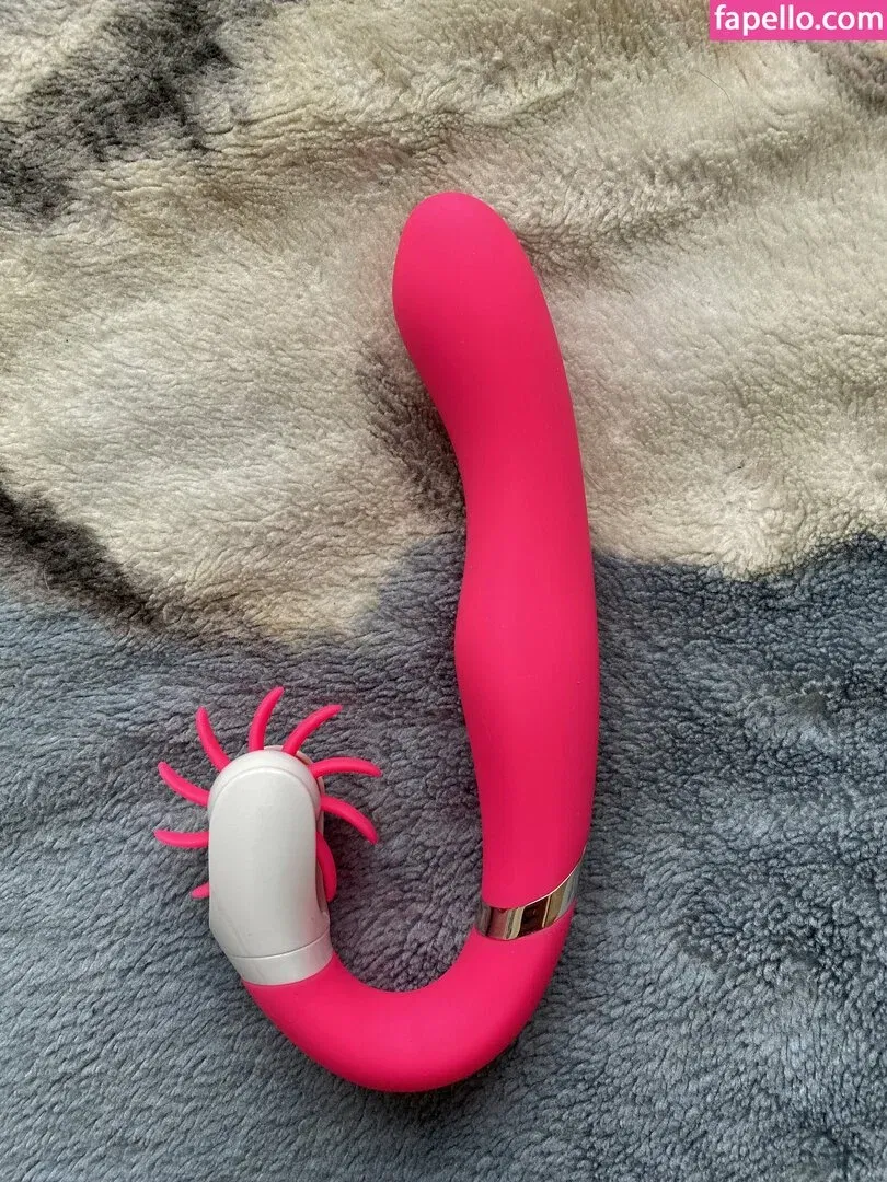 swing__babe / swing_babe Onlyfans Photo Gallery 