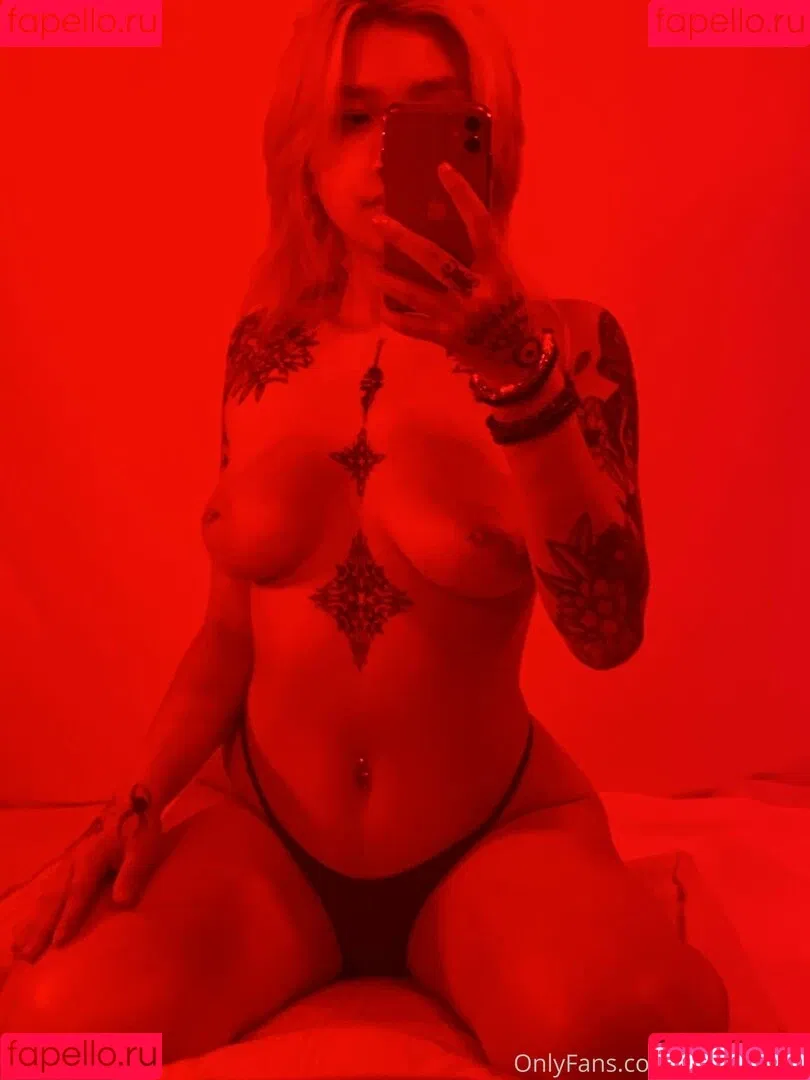 ARIESV3NUS / Ariesvenus / Matrixmika / Thiccuslyrata / Venusmatrix / matrixmicah Onlyfans Photo Gallery 