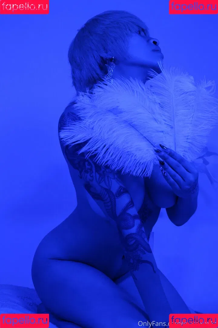 ARIESV3NUS / Ariesvenus / Matrixmika / Thiccuslyrata / Venusmatrix / matrixmicah Onlyfans Photo Gallery 