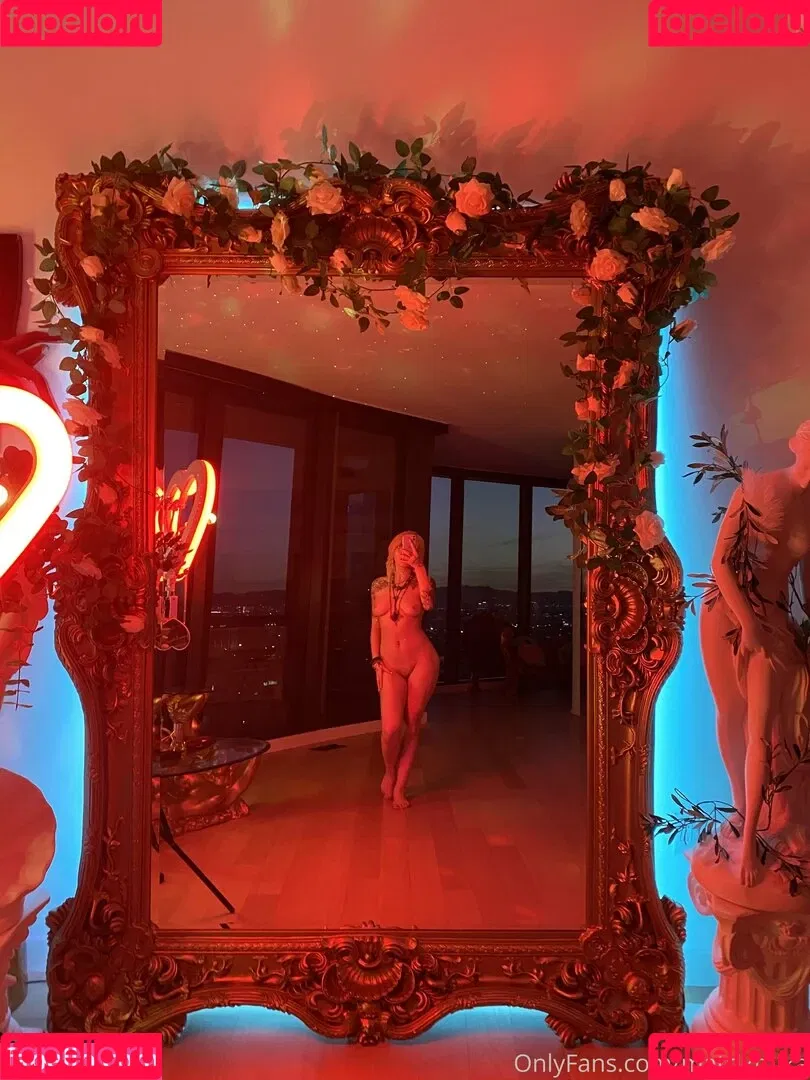 ARIESV3NUS / Ariesvenus / Matrixmika / Thiccuslyrata / Venusmatrix / matrixmicah Onlyfans Photo Gallery 