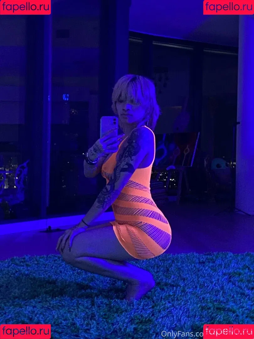 ARIESV3NUS / Ariesvenus / Matrixmika / Thiccuslyrata / Venusmatrix / matrixmicah Onlyfans Photo Gallery 