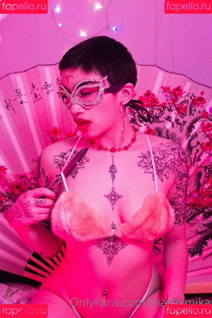 ARIESV3NUS / Ariesvenus / Matrixmika / Thiccuslyrata / Venusmatrix / matrixmicah Onlyfans Photo Gallery 