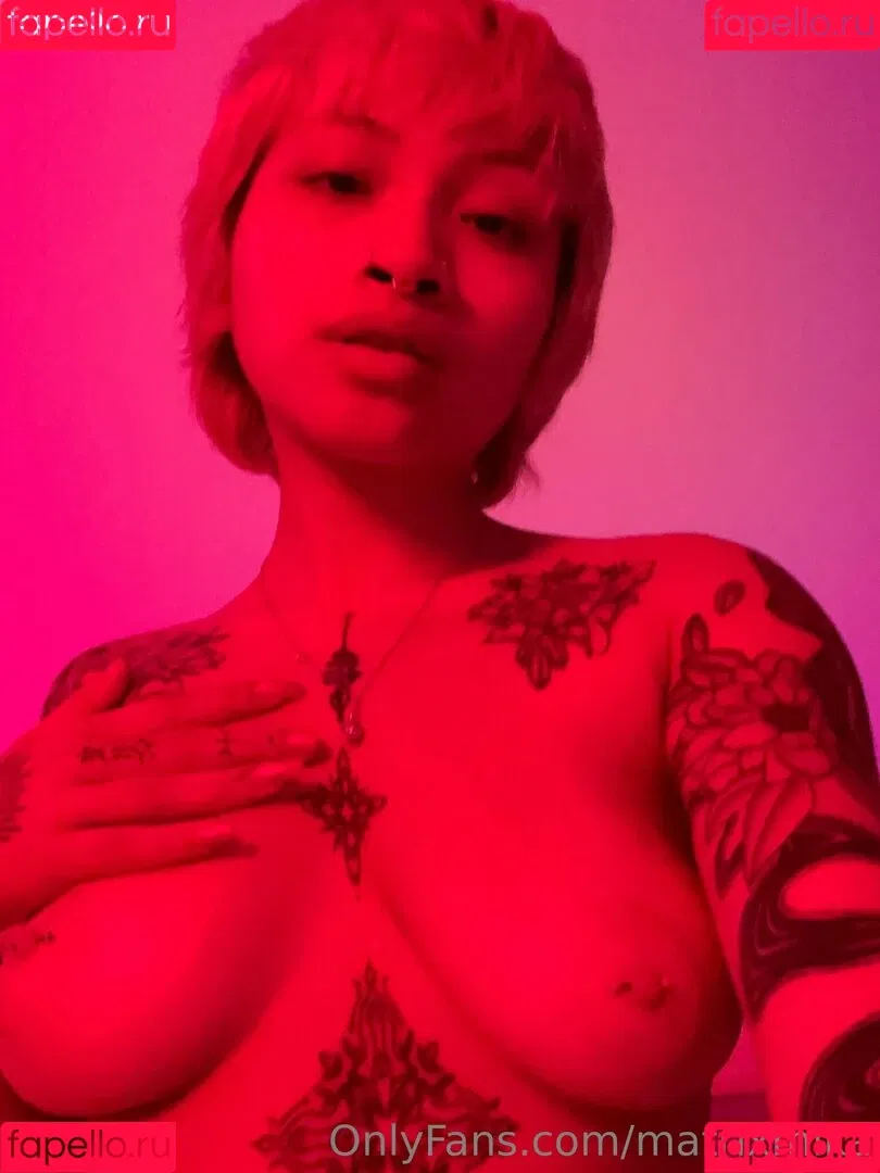 ARIESV3NUS / Ariesvenus / Matrixmika / Thiccuslyrata / Venusmatrix / matrixmicah Onlyfans Photo Gallery 