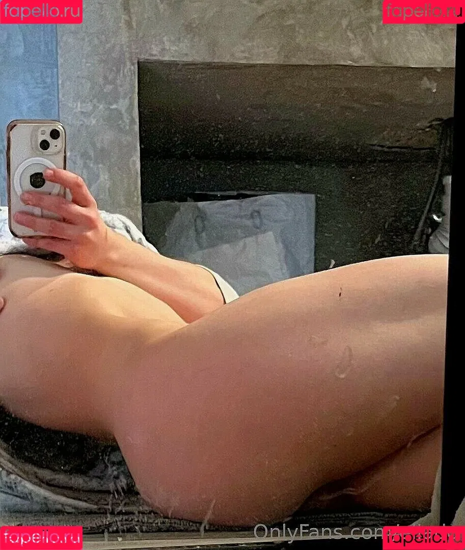 Ella Bucio / ella.bu.do / ellado Onlyfans Photo Gallery 