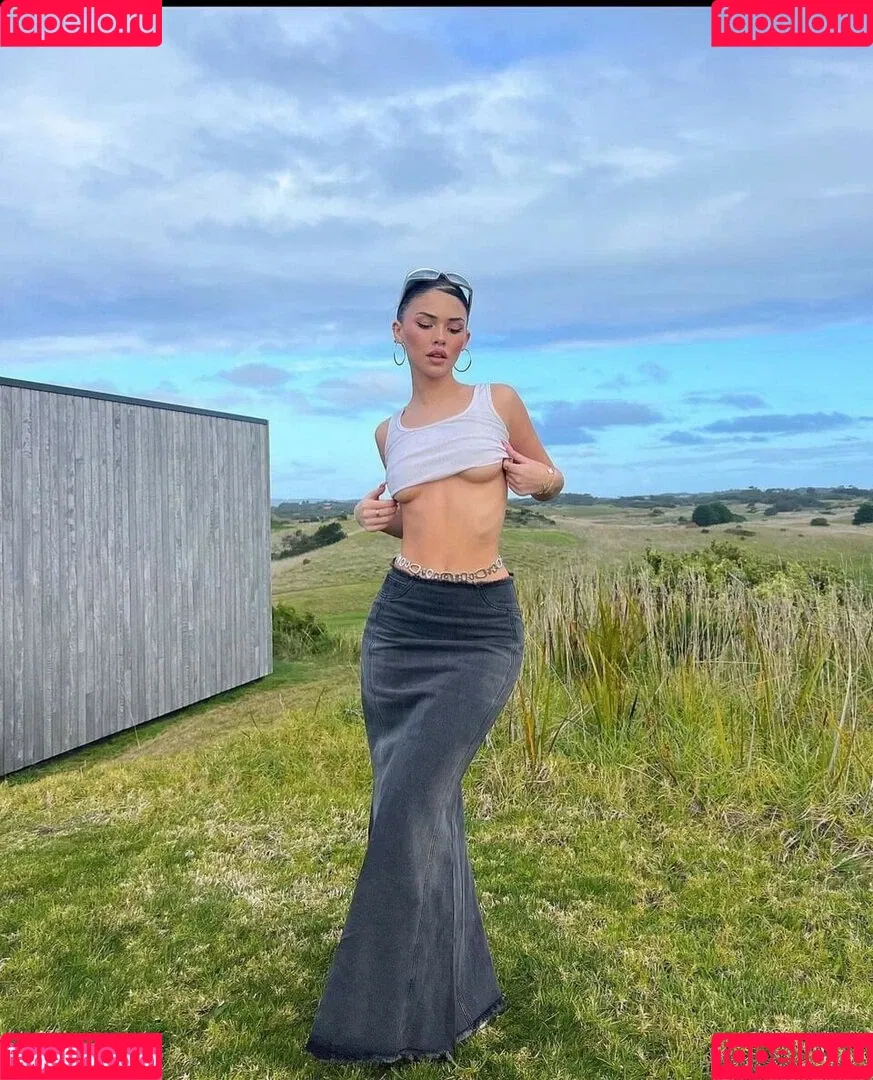 Leah Halton / leahhalton Onlyfans Photo Gallery 