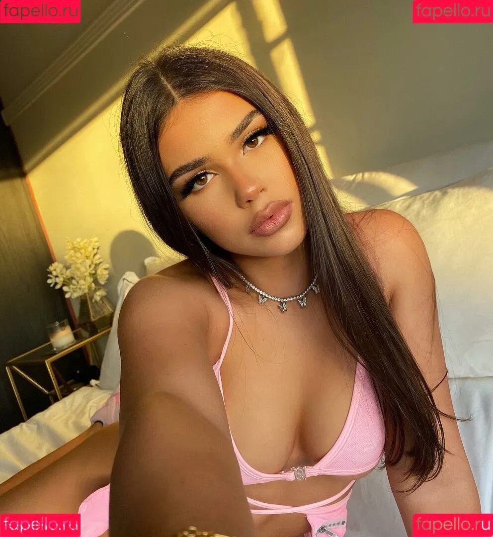 Leah Halton / leahhalton Onlyfans Photo Gallery 