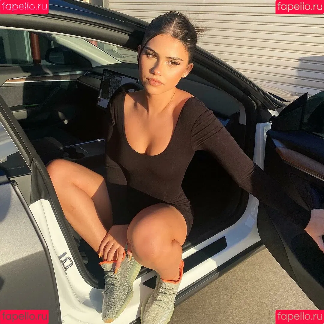 Leah Halton / leahhalton Onlyfans Photo Gallery 