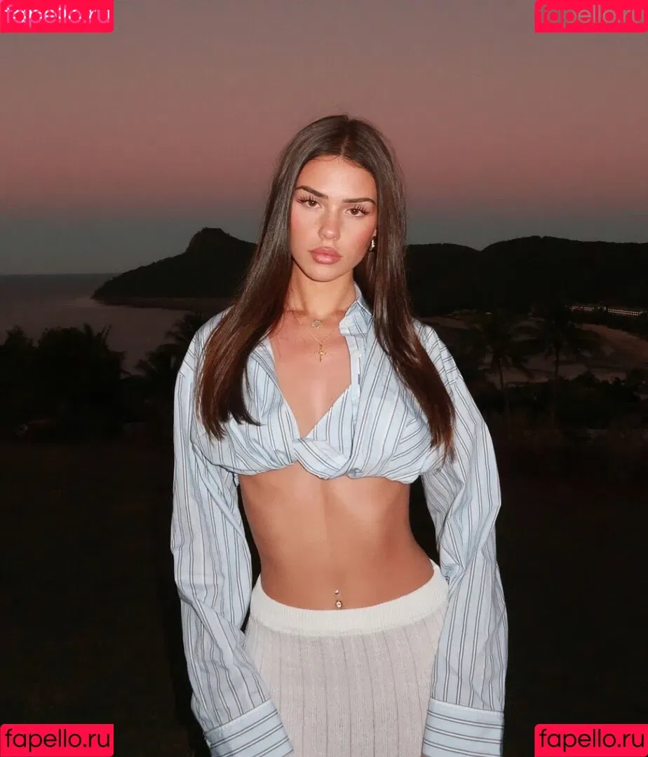 Leah Halton / leahhalton Onlyfans Photo Gallery 