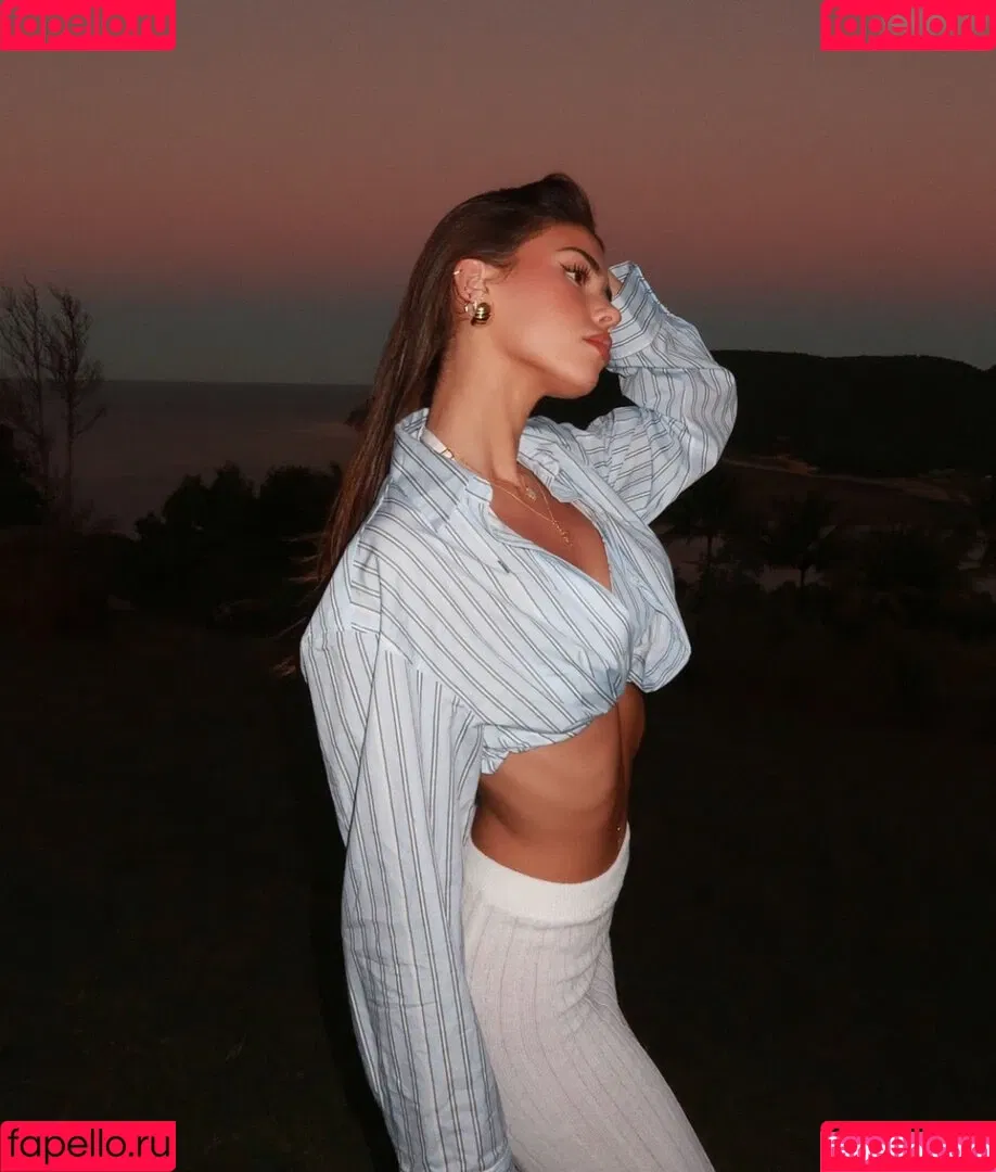 Leah Halton / leahhalton Onlyfans Photo Gallery 