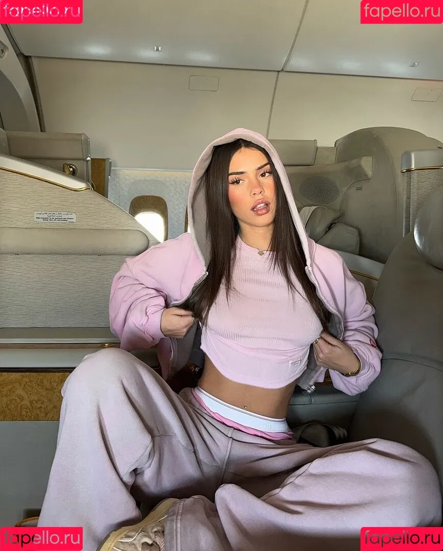 Leah Halton / leahhalton Onlyfans Photo Gallery 