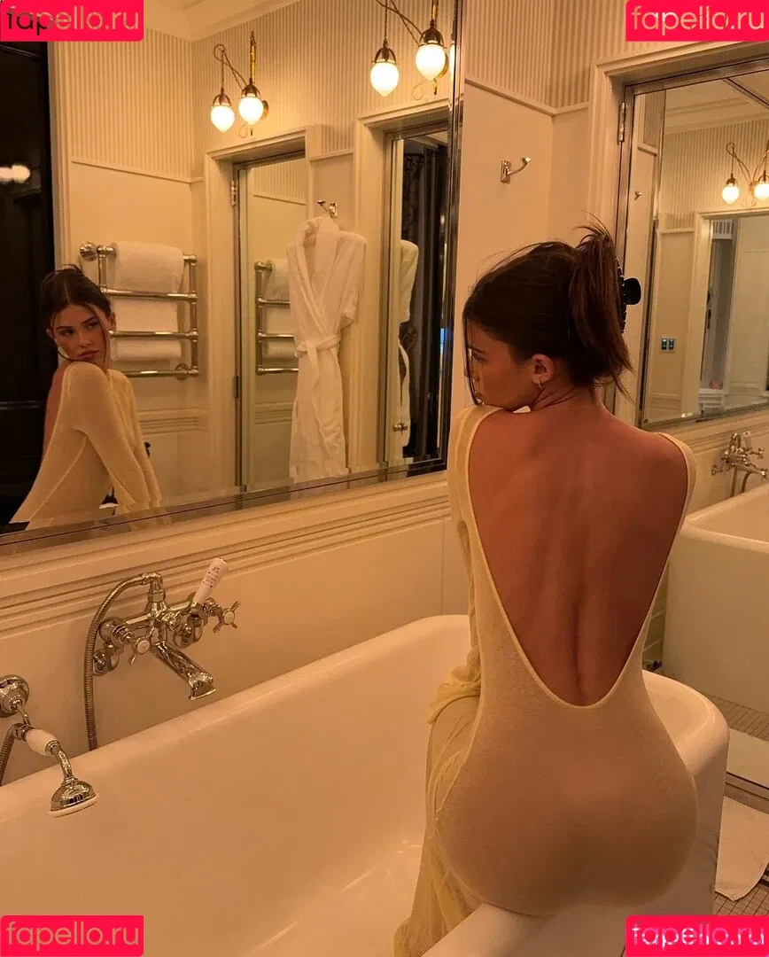 Leah Halton / leahhalton Onlyfans Photo Gallery 