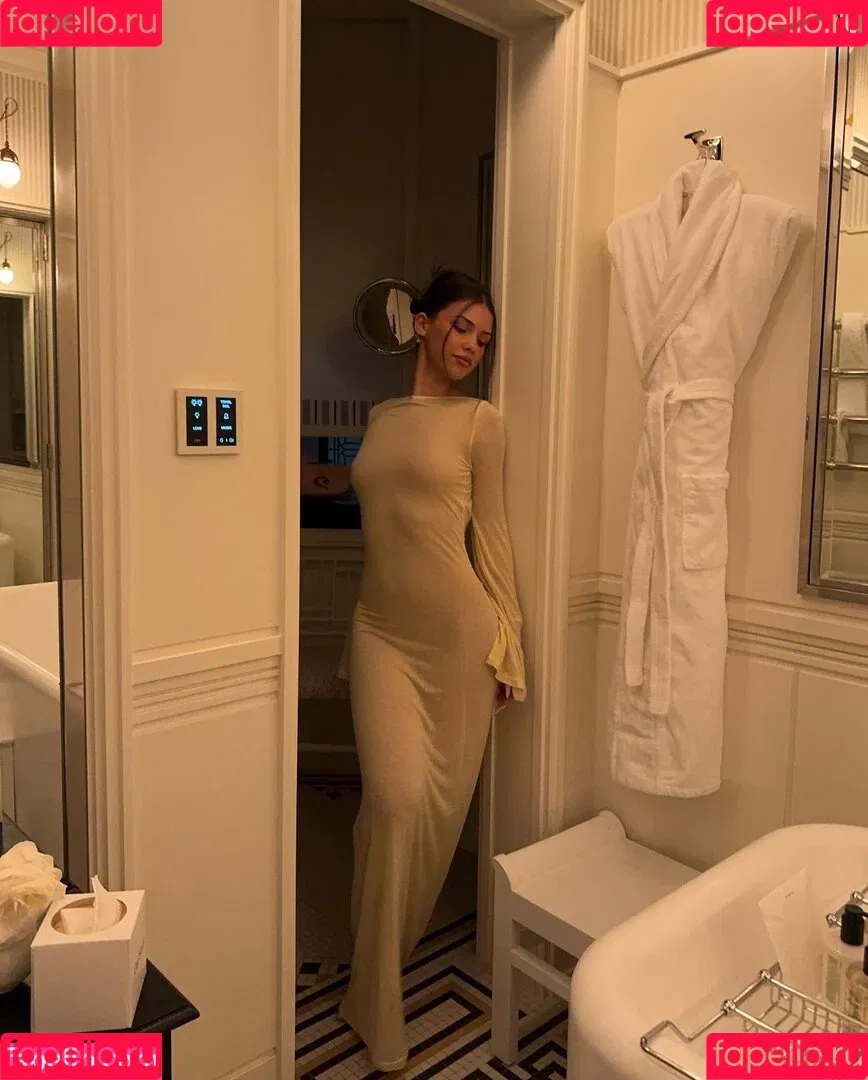 Leah Halton / leahhalton Onlyfans Photo Gallery 