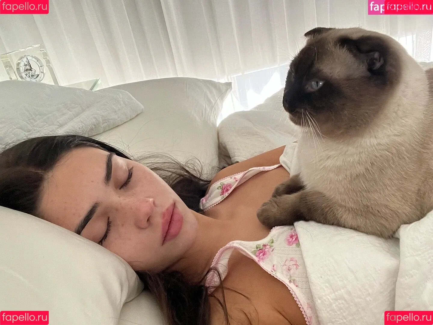 Leah Halton / leahhalton Onlyfans Photo Gallery 