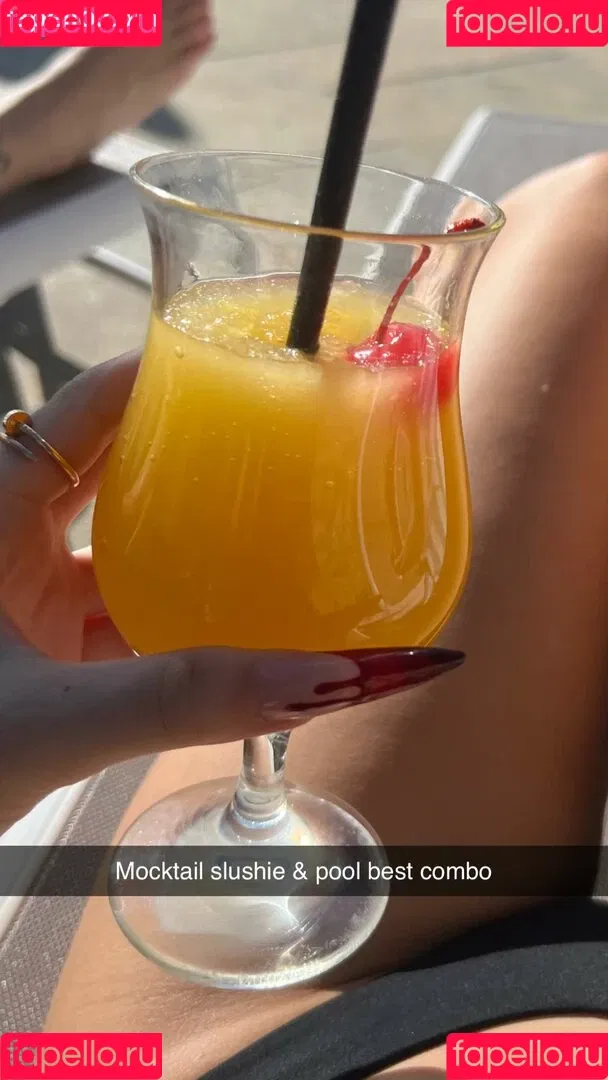 Leah Halton / leahhalton Onlyfans Photo Gallery 