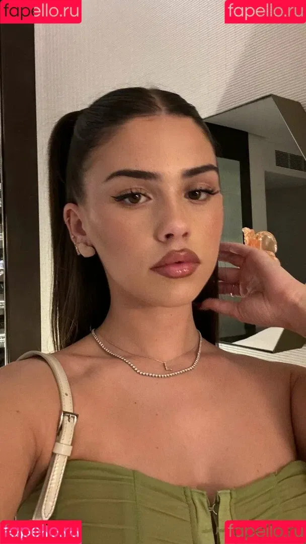 Leah Halton / leahhalton Onlyfans Photo Gallery 