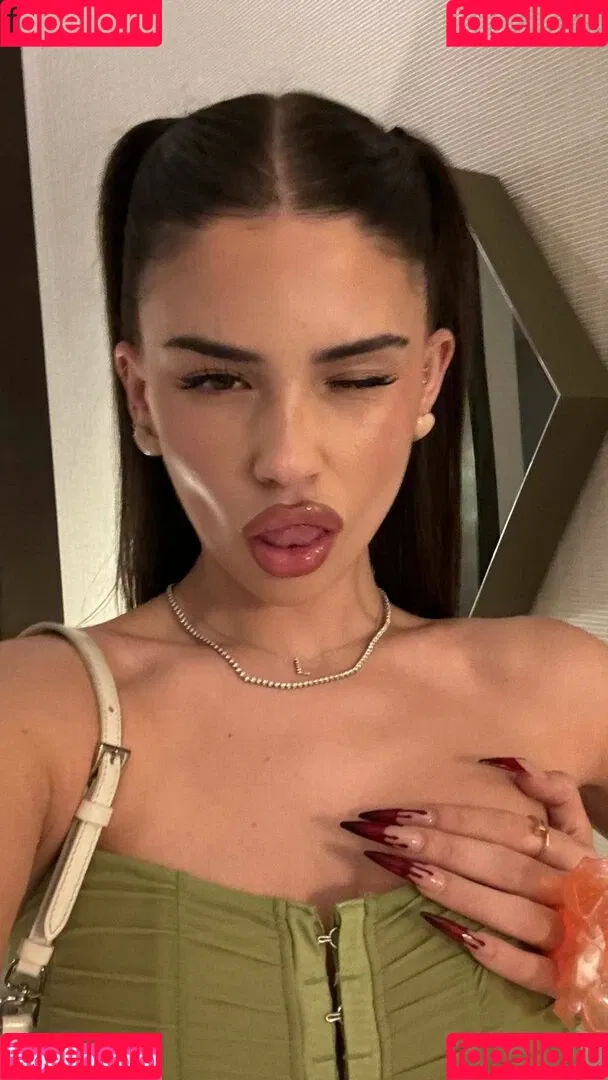 Leah Halton / leahhalton Onlyfans Photo Gallery 