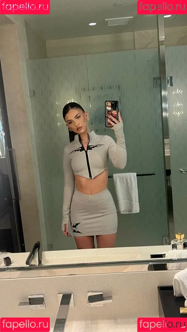 Leah Halton / leahhalton Onlyfans Photo Gallery 