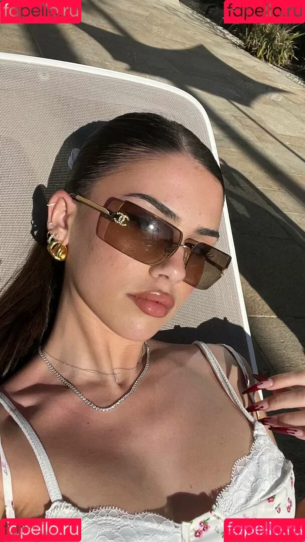 Leah Halton / leahhalton Onlyfans Photo Gallery 