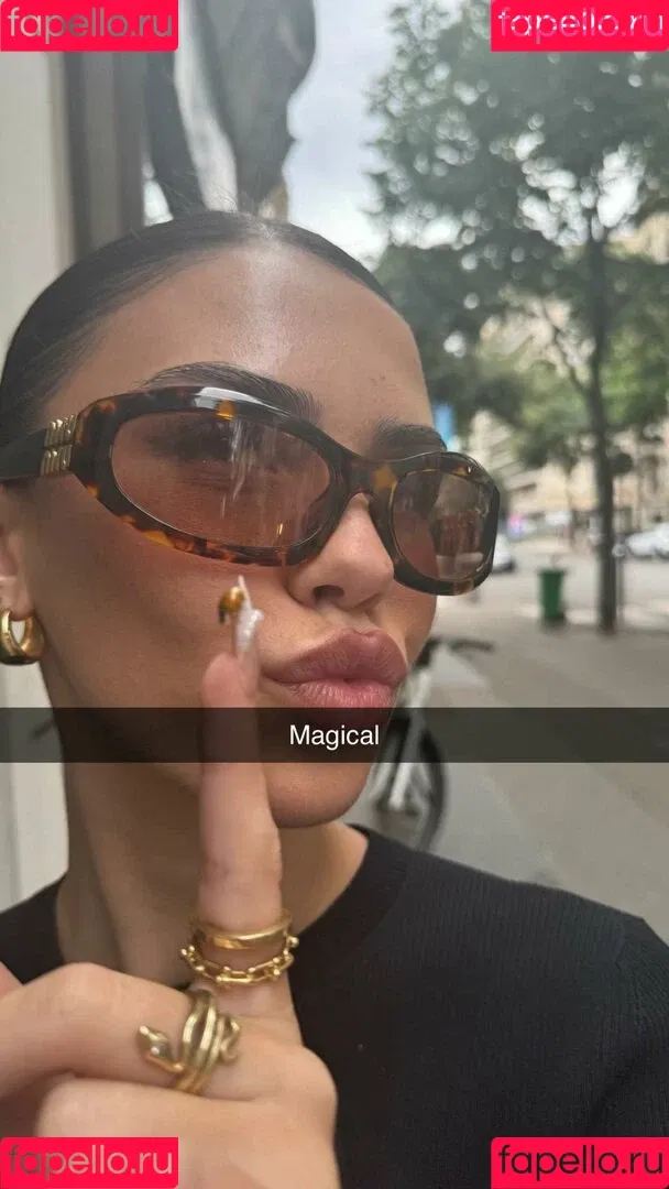 Leah Halton / leahhalton Onlyfans Photo Gallery 