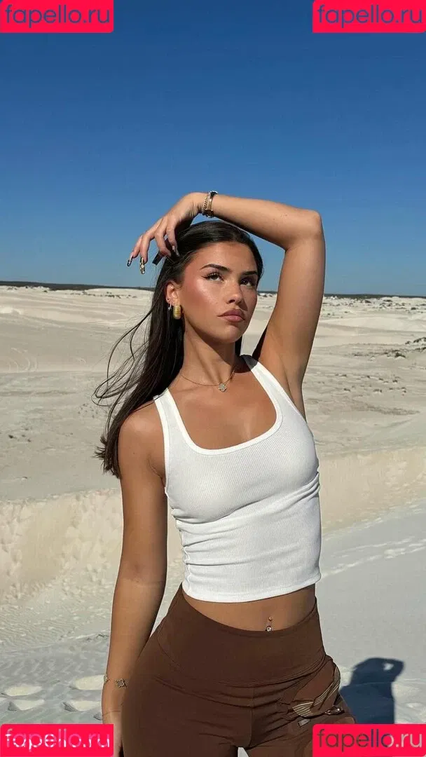 Leah Halton / leahhalton Onlyfans Photo Gallery 