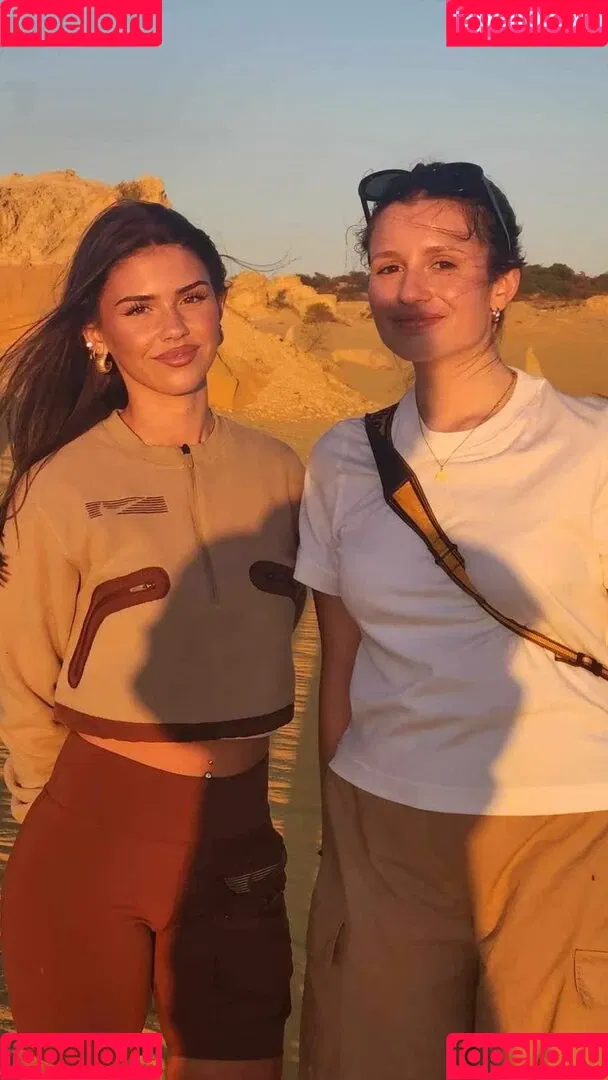 Leah Halton / leahhalton Onlyfans Photo Gallery 