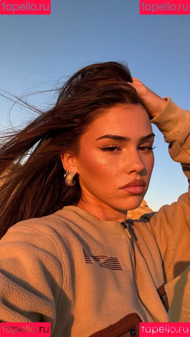 Leah Halton / leahhalton Onlyfans Photo Gallery 