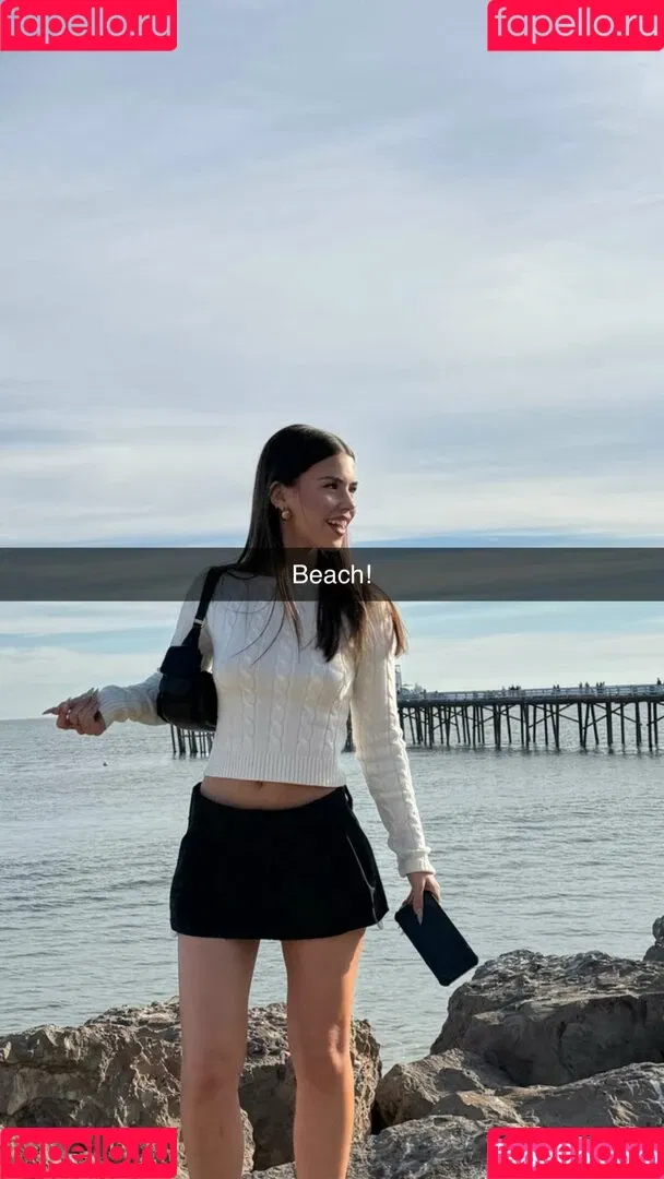 Leah Halton / leahhalton Onlyfans Photo Gallery 