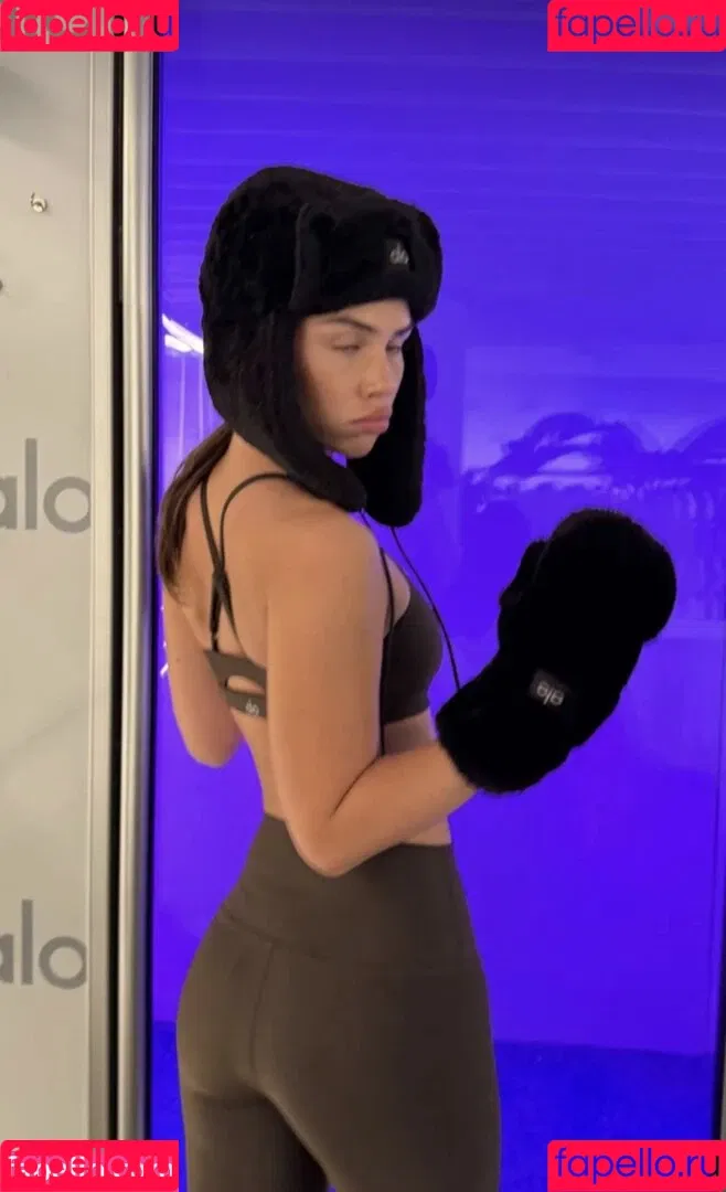 Leah Halton / leahhalton Onlyfans Photo Gallery 