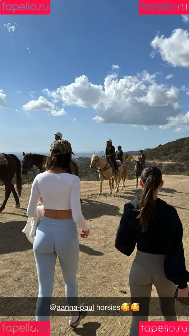 Leah Halton / leahhalton Onlyfans Photo Gallery 