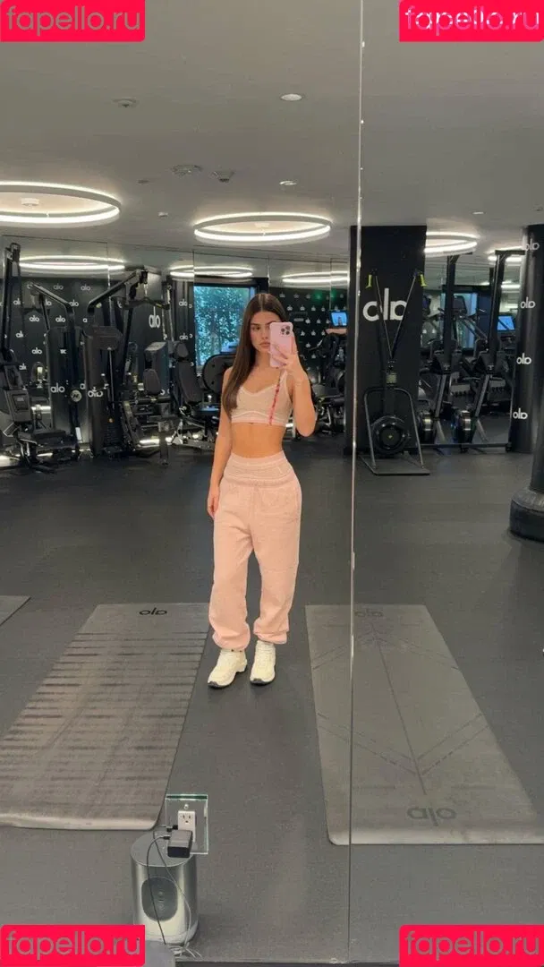 Leah Halton / leahhalton Onlyfans Photo Gallery 