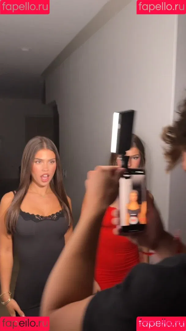 Leah Halton / leahhalton Onlyfans Photo Gallery 