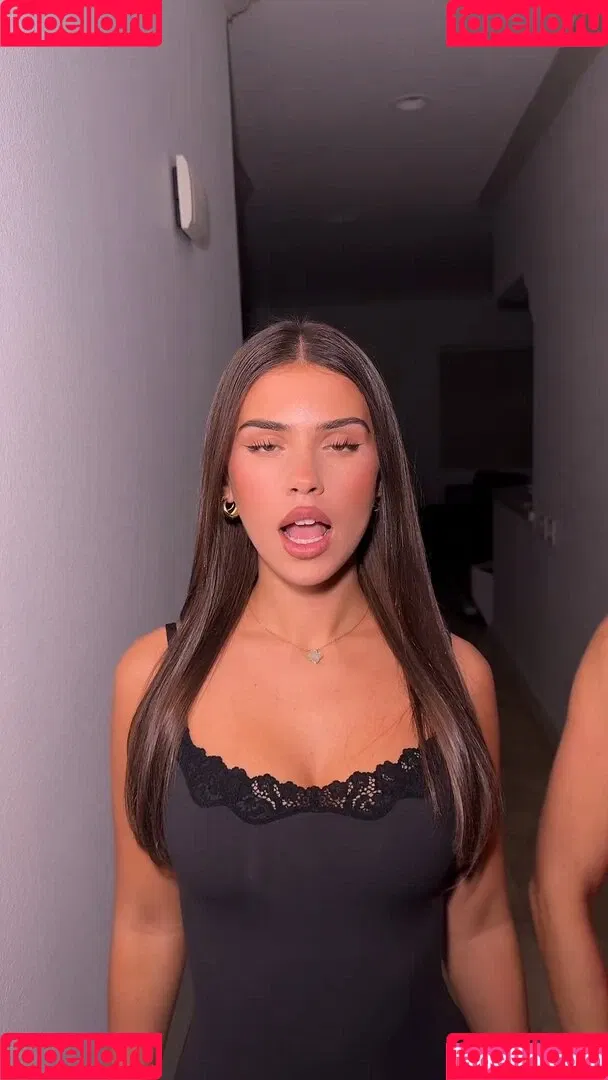 Leah Halton / leahhalton Onlyfans Photo Gallery 