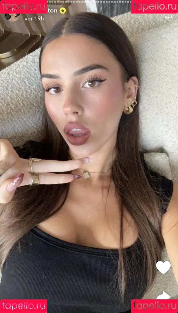 Leah Halton / leahhalton Onlyfans Photo Gallery 