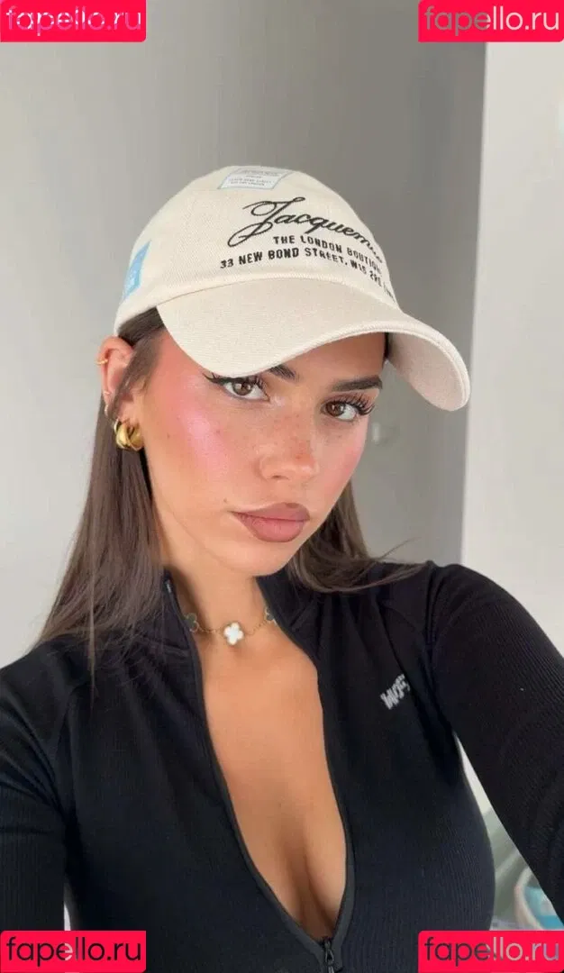 Leah Halton / leahhalton Onlyfans Photo Gallery 