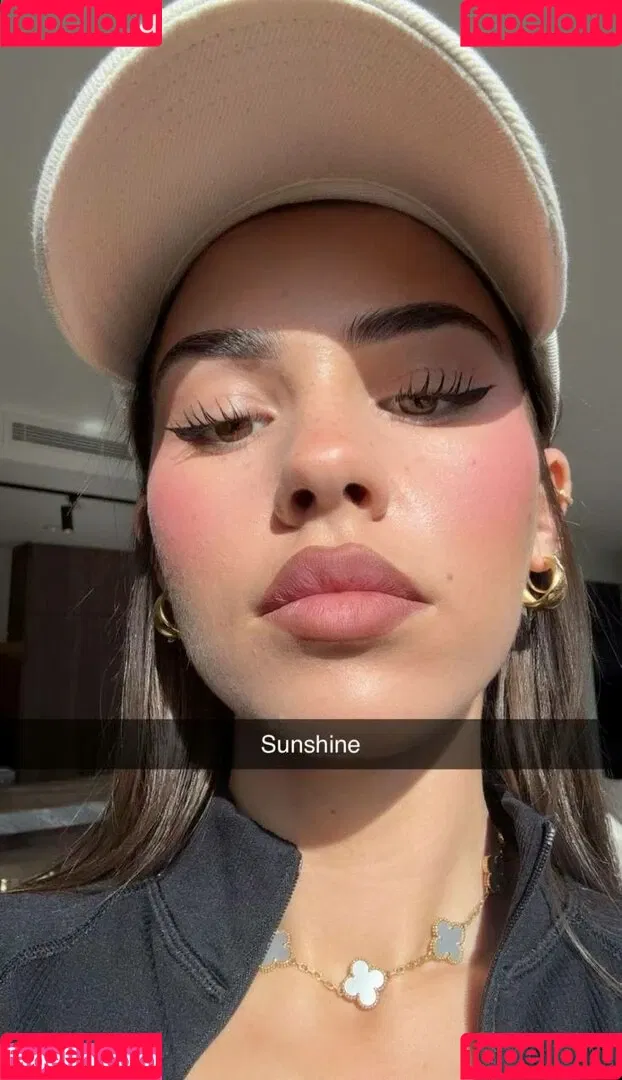 Leah Halton / leahhalton Onlyfans Photo Gallery 